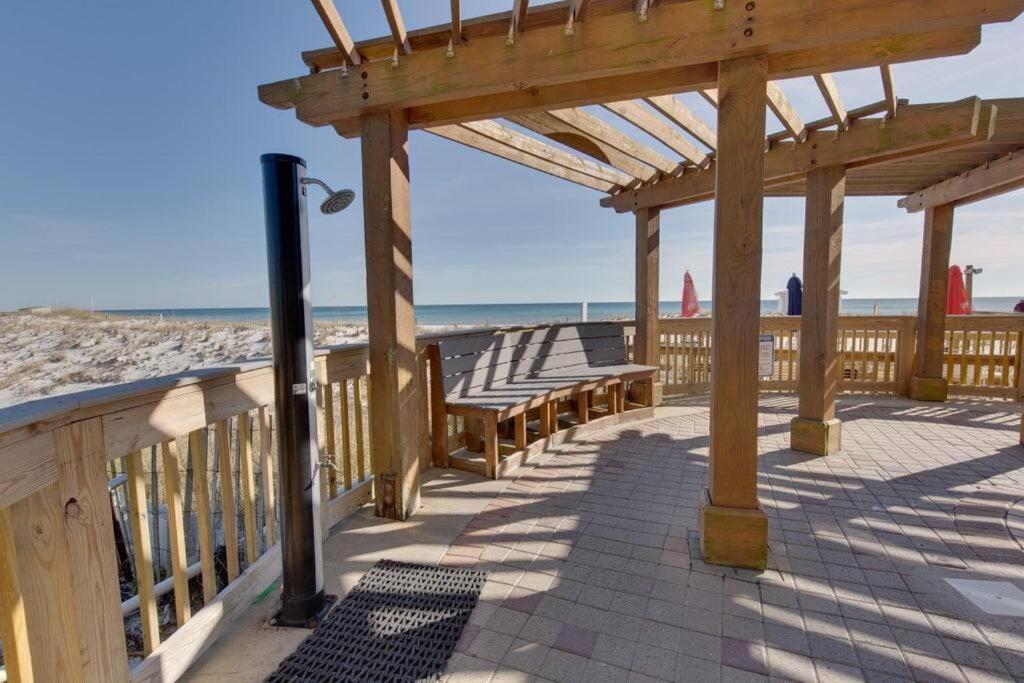 Pelican Beach Resort-Walkout Unit-On The Beach Destin Extérieur photo