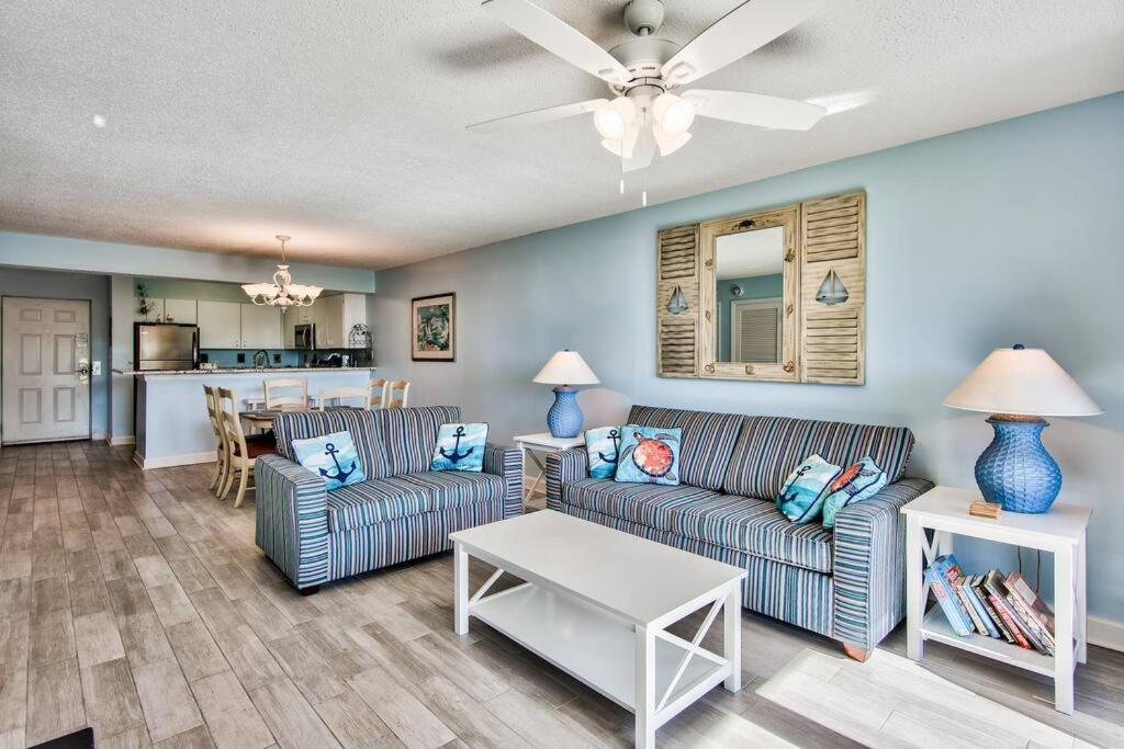 Pelican Beach Resort-Walkout Unit-On The Beach Destin Extérieur photo