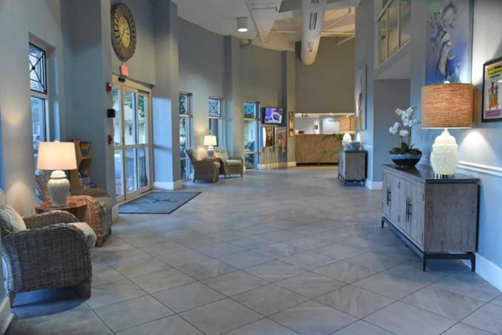 Pelican Beach Resort-Walkout Unit-On The Beach Destin Extérieur photo