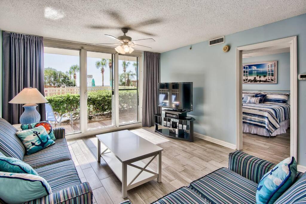 Pelican Beach Resort-Walkout Unit-On The Beach Destin Extérieur photo