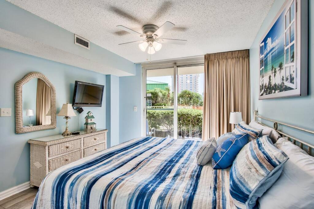 Pelican Beach Resort-Walkout Unit-On The Beach Destin Extérieur photo