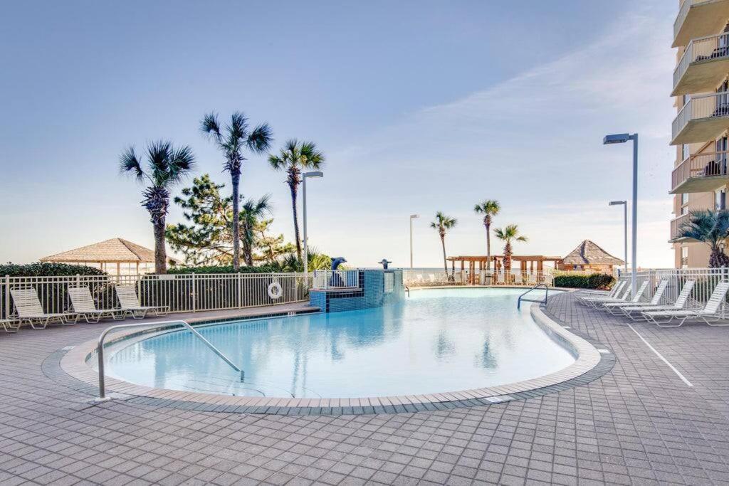 Pelican Beach Resort-Walkout Unit-On The Beach Destin Extérieur photo